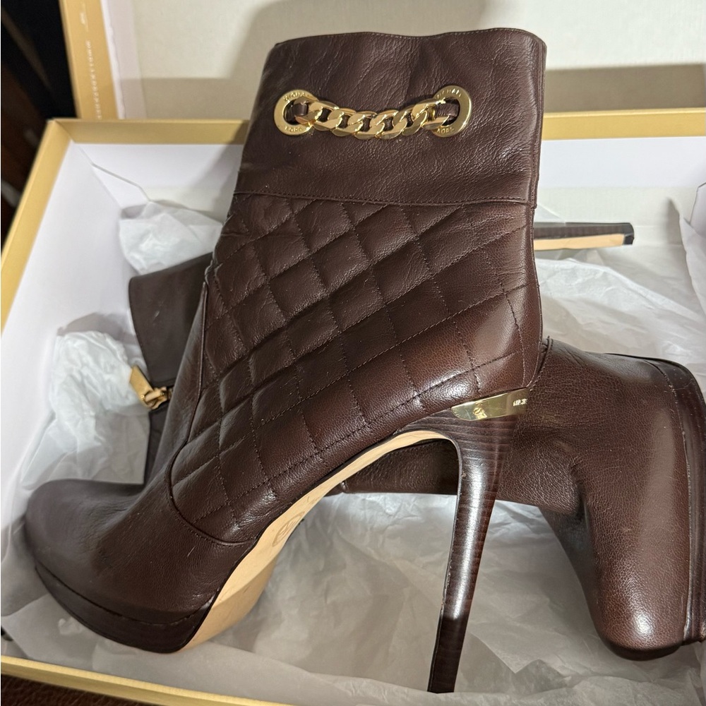 MICHAEL Michael Kors Brown Quilted Heeled Boots with Gold Chain